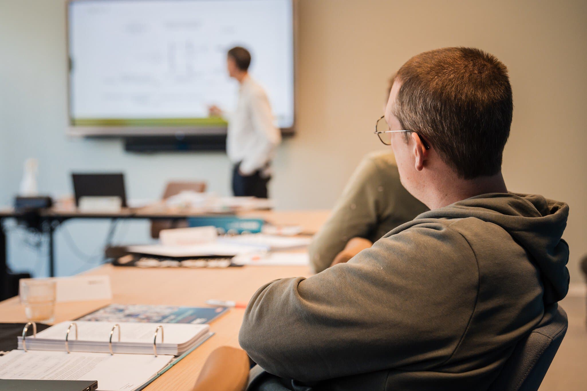 Theorieles door vakdocenten uit de praktijk
